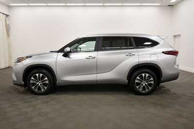 2024 Toyota Highlander, $43203. Photo 4