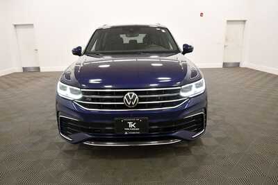 2023 Volkswagen Tiguan, $24348. Photo 11