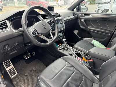 2023 Volkswagen Tiguan, $0. Photo 3