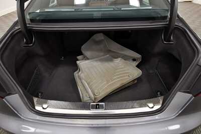 2015 Audi S8, $26349. Photo 7