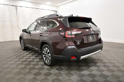 2024 Subaru Outback, $29349. Photo 5