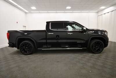 2023 GMC 1500 Crew Cab, $48849. Photo 9