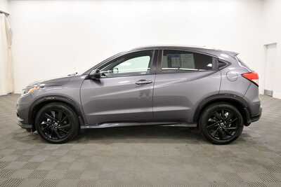 2021 Honda HR-V, $23349. Photo 4