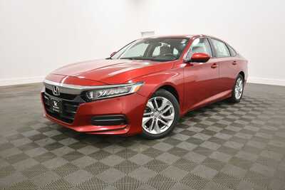 2018 Honda Accord, $16849. Photo 2