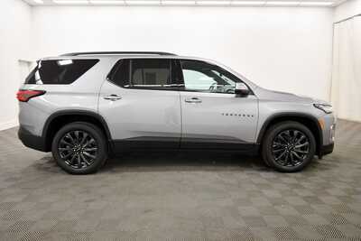 2023 Chevrolet Traverse, $39465. Photo 9
