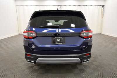 2023 Honda Pilot, $46245. Photo 6