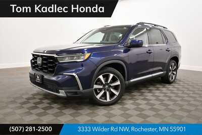 2023 Honda Pilot, $46245. Photo 1