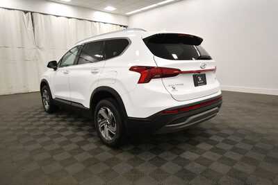 2023 Hyundai Santa Fe, $25349. Photo 5