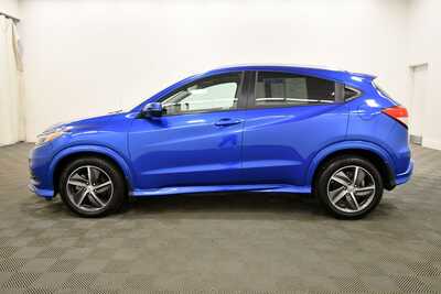 2020 Honda HR-V, $21349. Photo 4