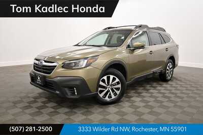 2022 Subaru Outback, $25849. Photo 1