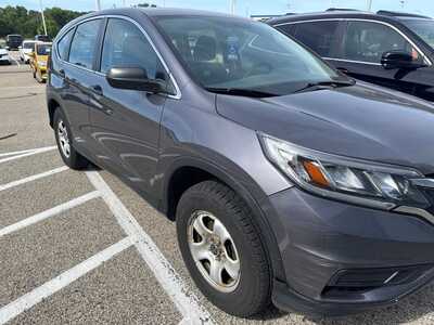2016 Honda CR-V, $15645. Photo 2
