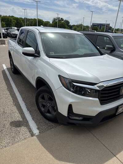 2022 Honda Ridgeline, $27949. Photo 2