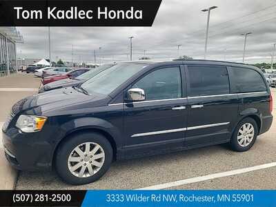 2012 Chrysler Town & Country, $8349. Photo 1