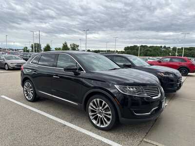 2016 Lincoln MKX, $13149. Photo 2