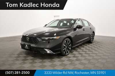 2026 Honda Accord, $40690. Photo 1