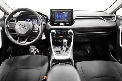 2021 Toyota RAV4, $26349. Photo 3