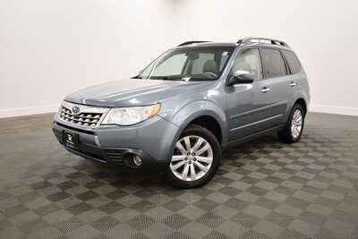 2011 Subaru Forester, $10349. Photo 2