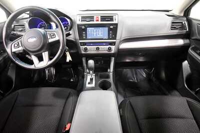2015 Subaru Outback, $11849. Photo 3