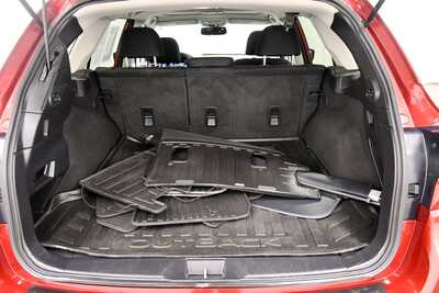 2015 Subaru Outback, $11849. Photo 4