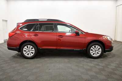 2015 Subaru Outback, $11849. Photo 6