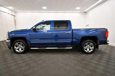 2018 Chevrolet 1500 Crew Cab, $24349. Photo 4