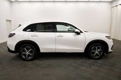 2023 Honda HR-V, $25849. Photo 9