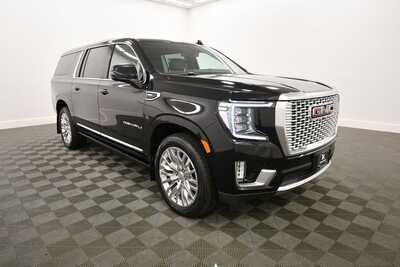 2023 GMC Yukon XL, $61849. Photo 10