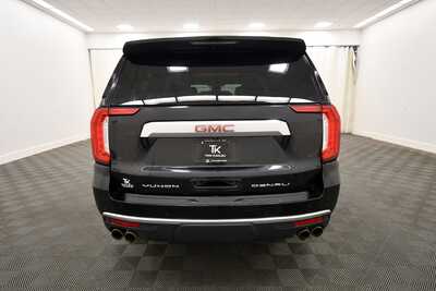 2023 GMC Yukon XL, $61849. Photo 6