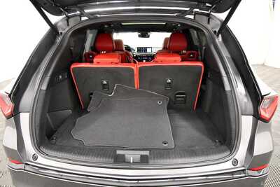 2023 Acura MDX, $43349. Photo 7