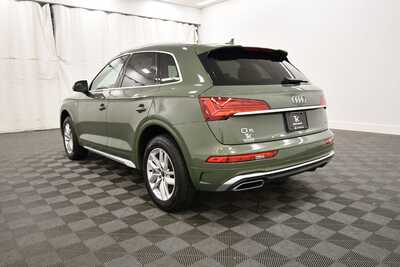 2023 Audi Q5, $32349. Photo 5