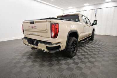 2022 GMC 1500 Crew Cab, $40349. Photo 8