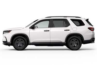 2026 Honda Pilot, $52545. Photo 4