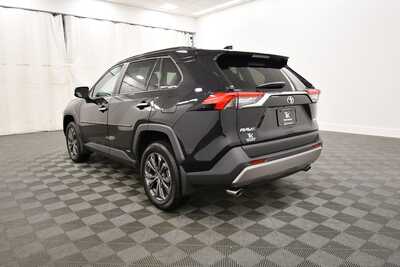 2025 Toyota RAV4, $45349. Photo 5