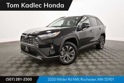 2025 Toyota RAV4, $45349. Photo 1