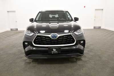 2023 Toyota Highlander, $45349. Photo 11