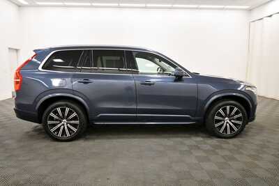 2023 Volvo XC90, $34349. Photo 9