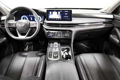 2023 Infiniti QX60, $32349. Photo 3
