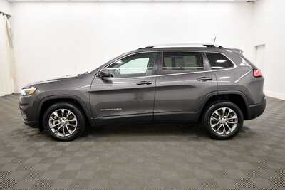 2021 Jeep Cherokee, $17349. Photo 4