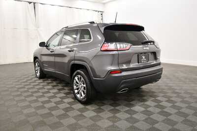 2021 Jeep Cherokee, $17349. Photo 5