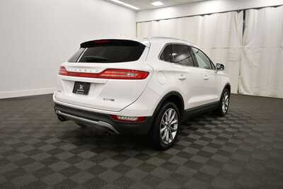 2016 Lincoln MKC, $14849. Photo 8