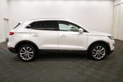 2016 Lincoln MKC, $14849. Photo 9