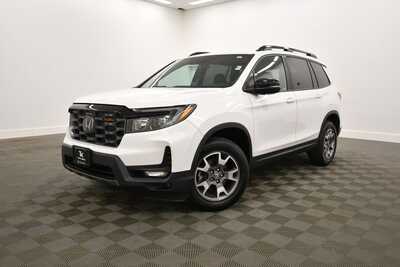 2023 Honda Passport, $36349. Photo 2