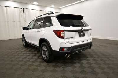 2023 Honda Passport, $36349. Photo 5