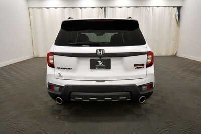 2023 Honda Passport, $36349. Photo 6