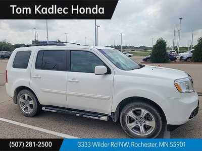 2014 Honda Pilot, $12349. Photo 1
