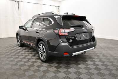 2024 Subaru Outback, $32849. Photo 5