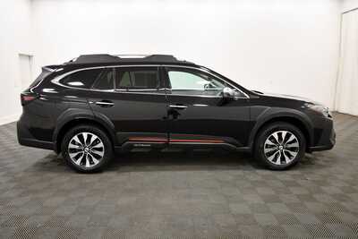 2024 Subaru Outback, $32849. Photo 8