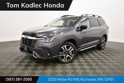 2025 Subaru Ascent, $44349. Photo 1