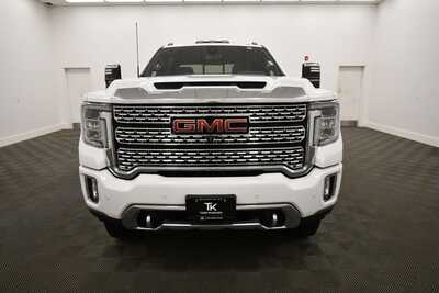 2020 GMC 2500 Crew Cab, $55349. Photo 11