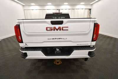 2020 GMC 2500 Crew Cab, $55349. Photo 6